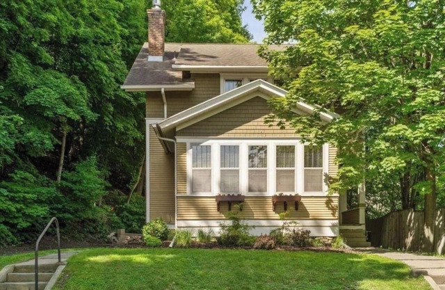PRIME LOCATION- HISTORIC DOWNTOWN RED WING