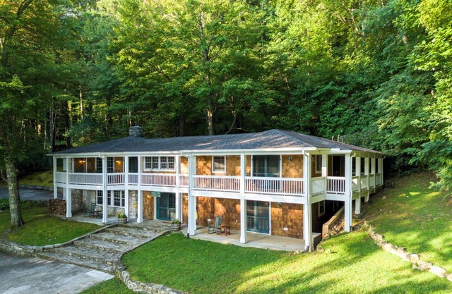 Private and Secluded Lake Glenville Waterfront Luxury Home