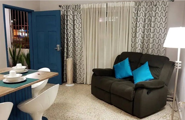 Private Full Apt*Top Location*Security & Parking