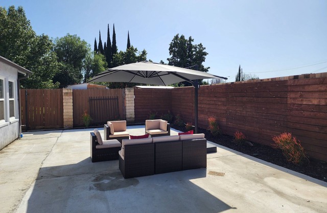 Private Gated Compound. Magnificent quite street. Entertainers back yard.