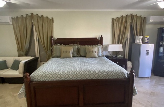 Private Studio Apt.