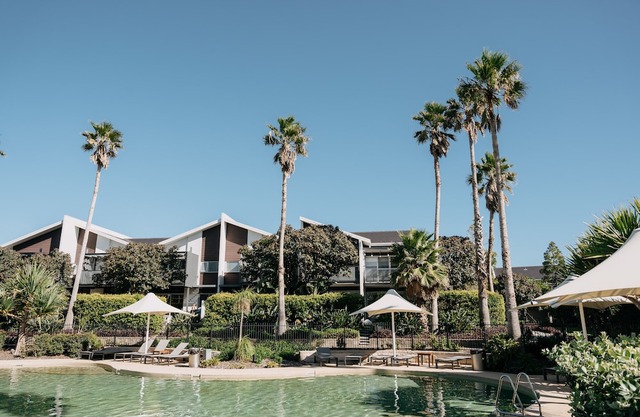 Pullman Magenta Shores Resort