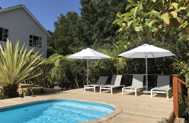 Pure relaxation @Armadillo holiday house with pool and large garden