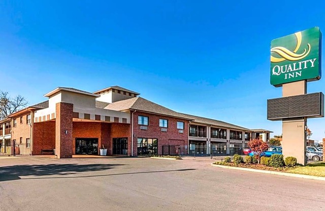 Quality Inn Airport I-240