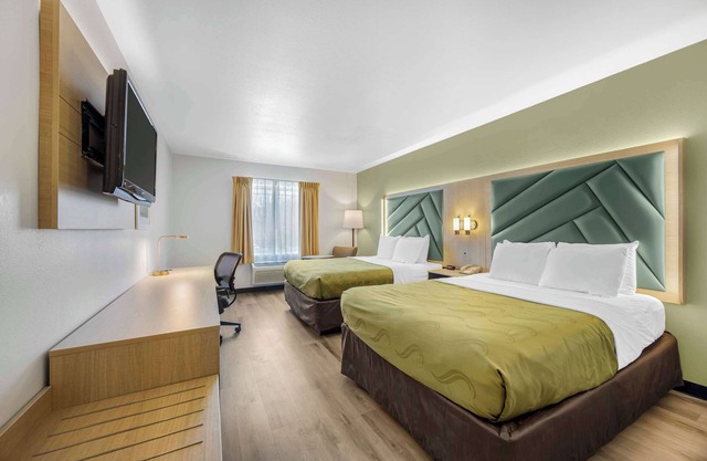 Quality Inn and Suites Monterey, TN - Crossville, TN