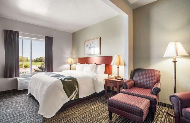 Quality Inn Parsons