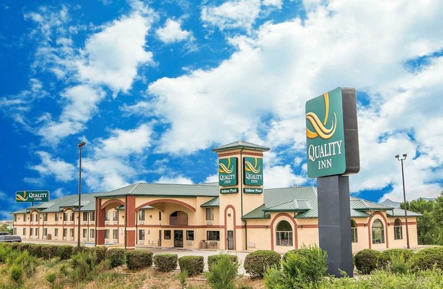 Quality Inn Raton