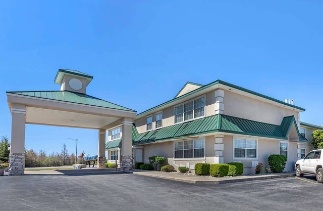 Quality Inn & Suites