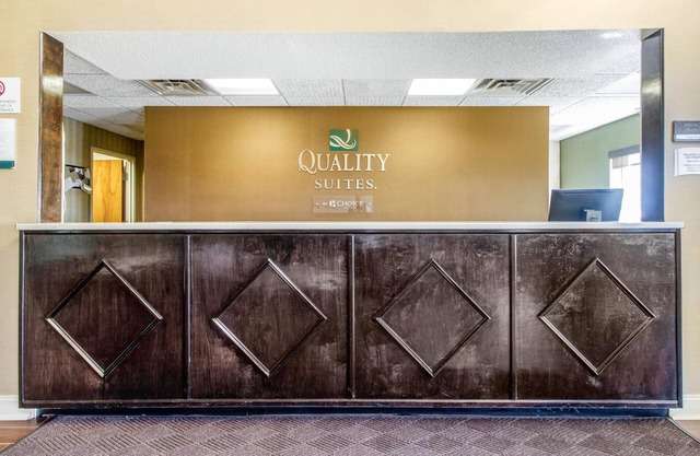 Quality Suites Corbin North