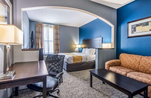 Quality Suites Maumelle - Little Rock NW