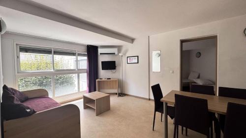 Résidence Balcon Du Canigou - T3 dans la résidence Les Balcons du Canigou MAE-1123