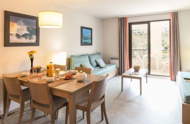 Résidence Pierre & Vacances L'Archipel *** - Apartment for 7 people - 2 bedrooms - Terrace or balcony