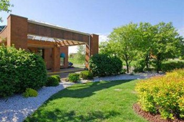 Ramada by Wyndham Canton/Hall of Fame