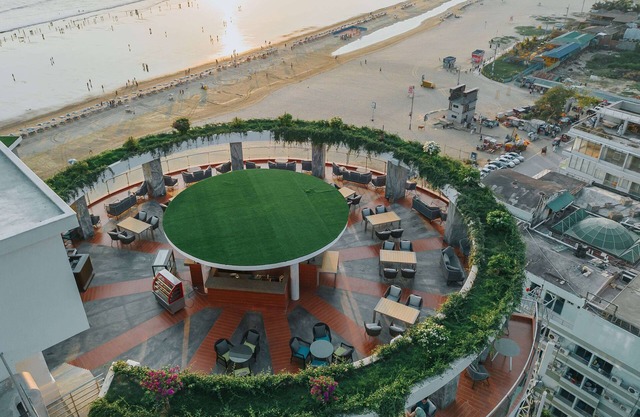 Ramada by Wyndham Cox's Bazar Kolatoli Beach