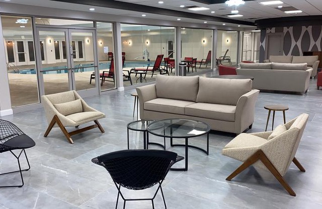 Ramada by Wyndham Windsor Locks
