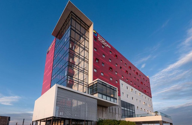 Ramada Encore 