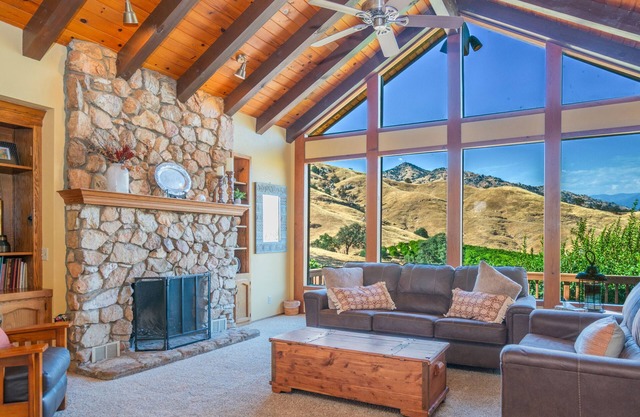 Ranch Getaway in the foothills of the Sierras