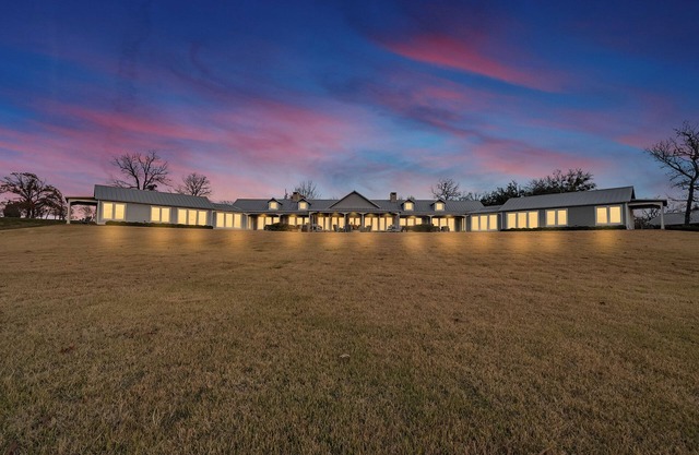 Ranch Retreat | Lodge + Casitas, Trails & View