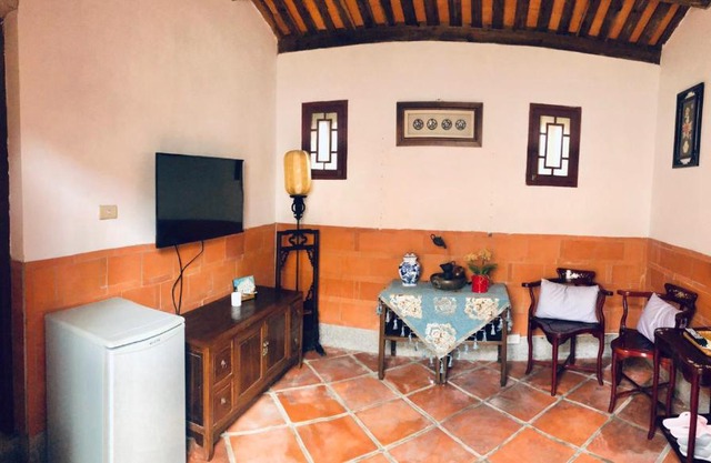 Red Tomato B&B II