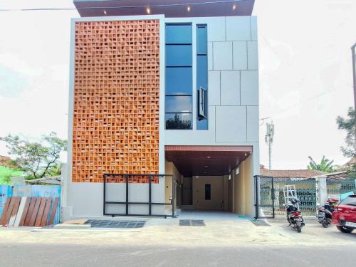 RedDoorz Syariah at DNA Home Seturan Yogyakarta