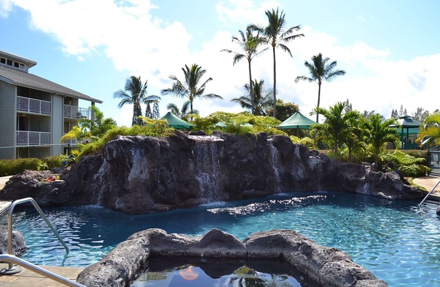 Relaxing Tropical Getaway at The Cliffs resort - Sleeps 5