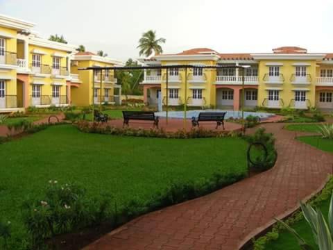 Reliance Seamist COLVA