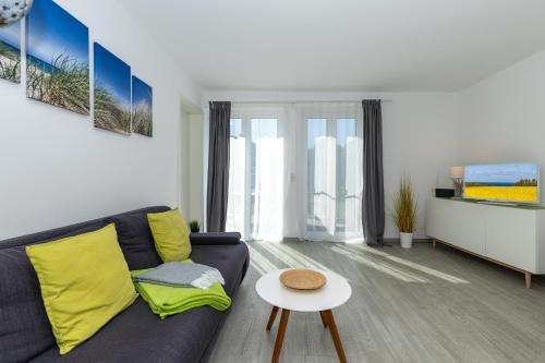 Residenz Blinkfüer Whg 2 "Ostseeluft"