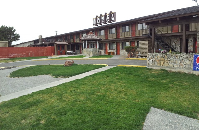 Richland Inn and Suites