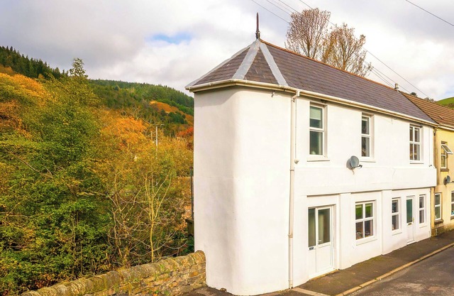 Riverside at Afan Forest Park by STAE-Homes