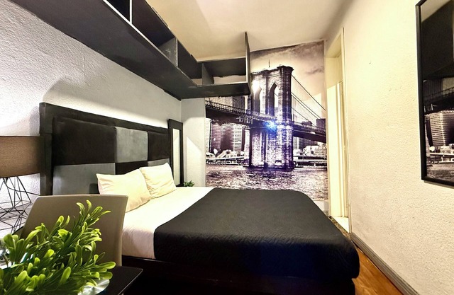RMS Hostal - Condesa