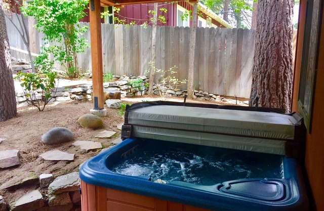 Rocky Retreat with Hot Tub, Fireplace, & Backyard