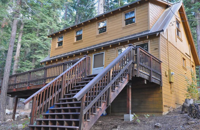 Rogers Fishing Cabin 791