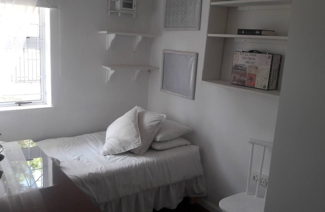 Room 2 @ HOMESTAY ON BLOUBERG NATURE RESERVE