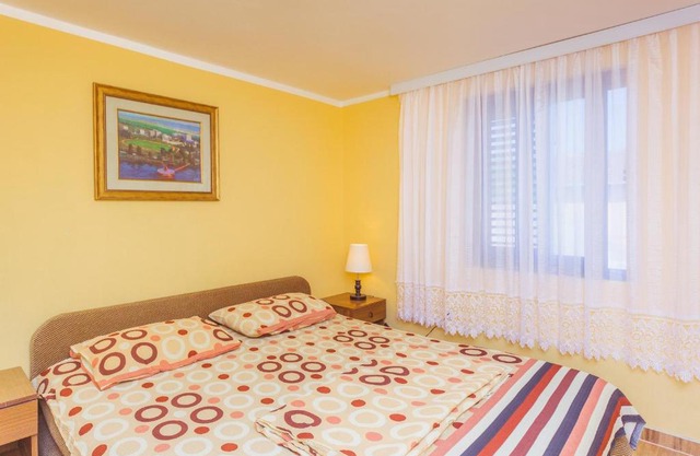 Rooms Lilic with Bath and Kitchen