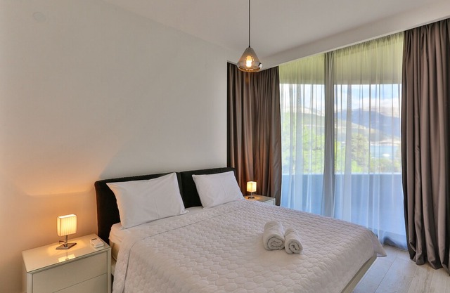Royal Gardens Luxury Apartments - 19