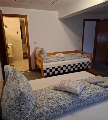 Royal Guest House Apartment