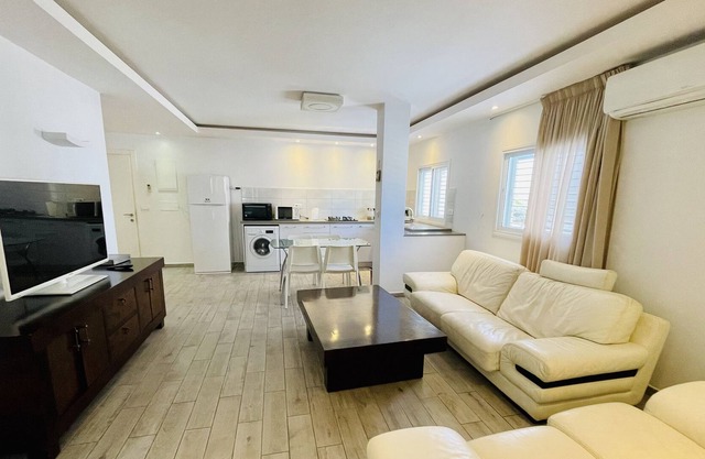 Royal Lea Apartments
