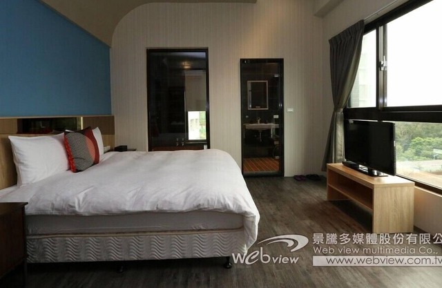 Ruo Shui Hotspring Hotel