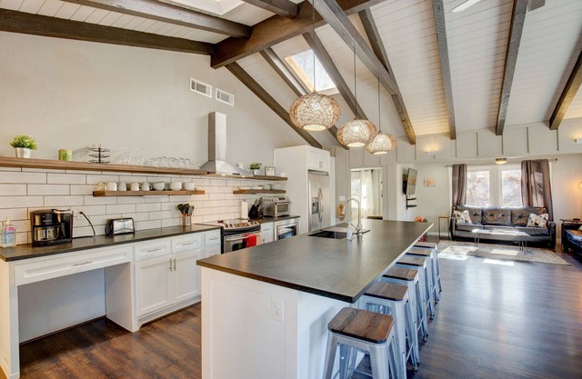 Rustic Hideaway