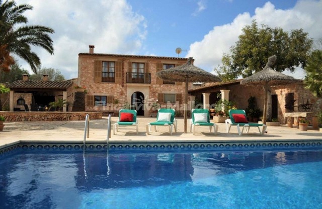 Rustic House in Mallorca close to Santanyí