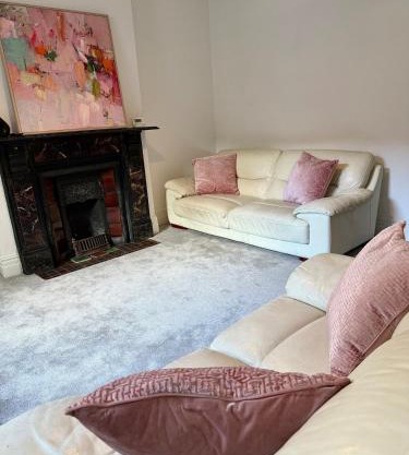 Rutland - Large town centre apartment