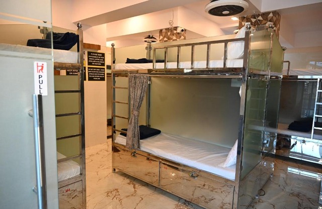 Sagar Dormitory Andheri - Nearest to Andheri Railway Station West