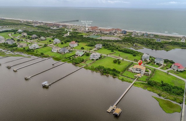 Sailview Drive 25 Oceanview! | Internet, Community Pool, Elevator, Jacuzzi, Fireplace