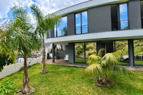 Salt and Pepper House