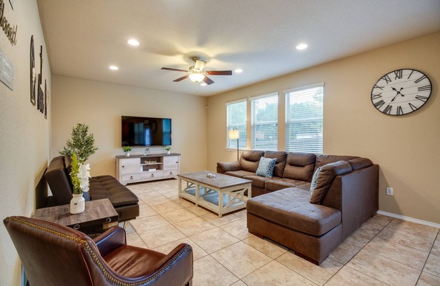 San Antonio Vacation Rental w/Patio Near SeaWorld