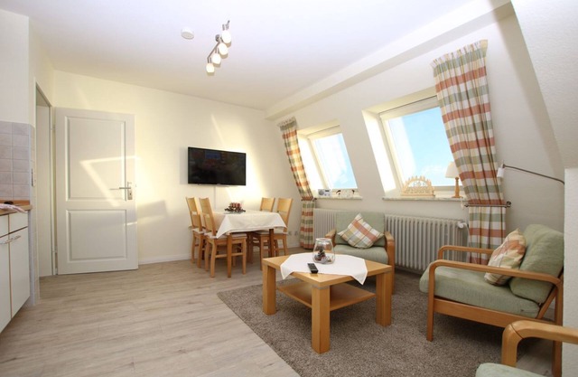 Sandwall 11a, Whg. 6 "gästehaus Gorch Fock" - Ferienwohnung mit 2- Zimmern auf ca. 45m² mit Direktem
