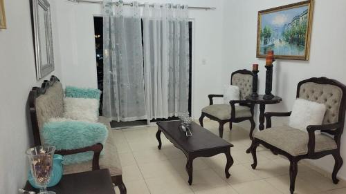 Santo Domingo Apt 2H a few steps from downtown