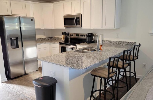 SC 3755 New 2 bedroom Townhouse Ft Jackson & USC