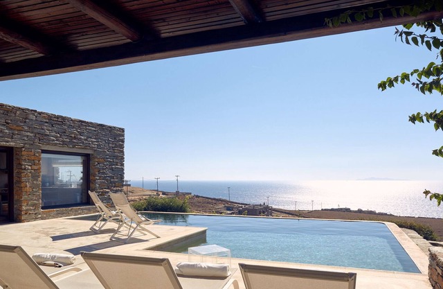 Sea Gem-Comfortable and stylish living with infinity pool and soothing sunsets