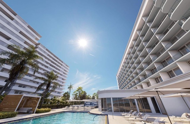 Seaside Serenity Awaits! Outdoor Swimming Pool, Pet-friendly Property!